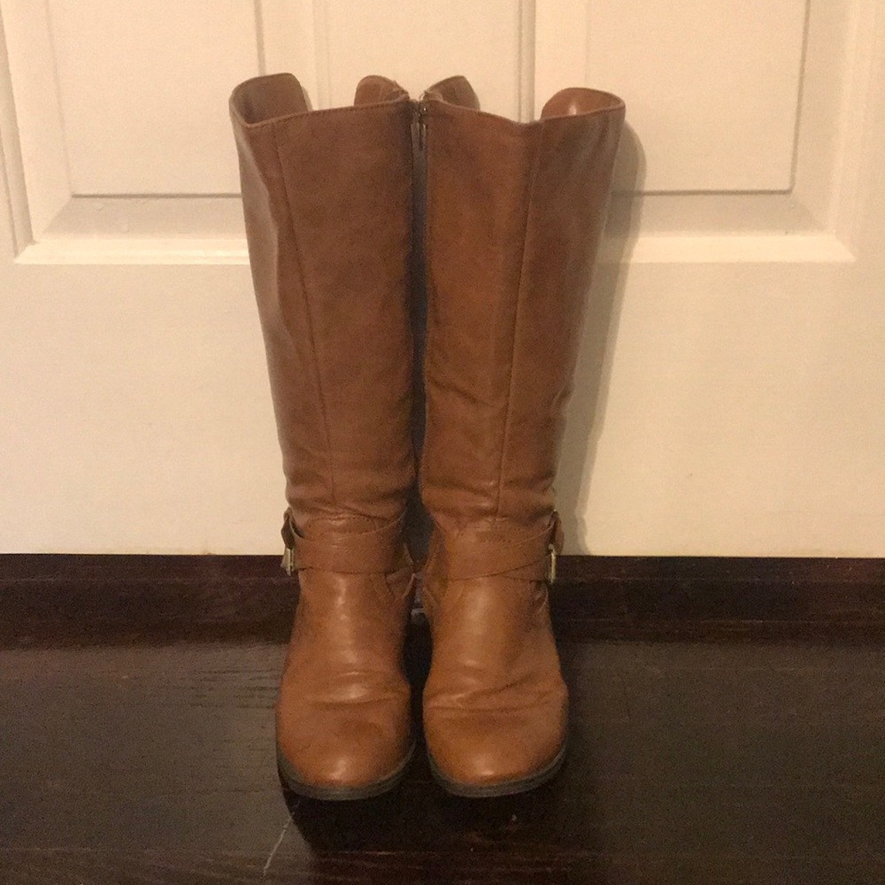 🌟5/$20 Adorable tan boots
